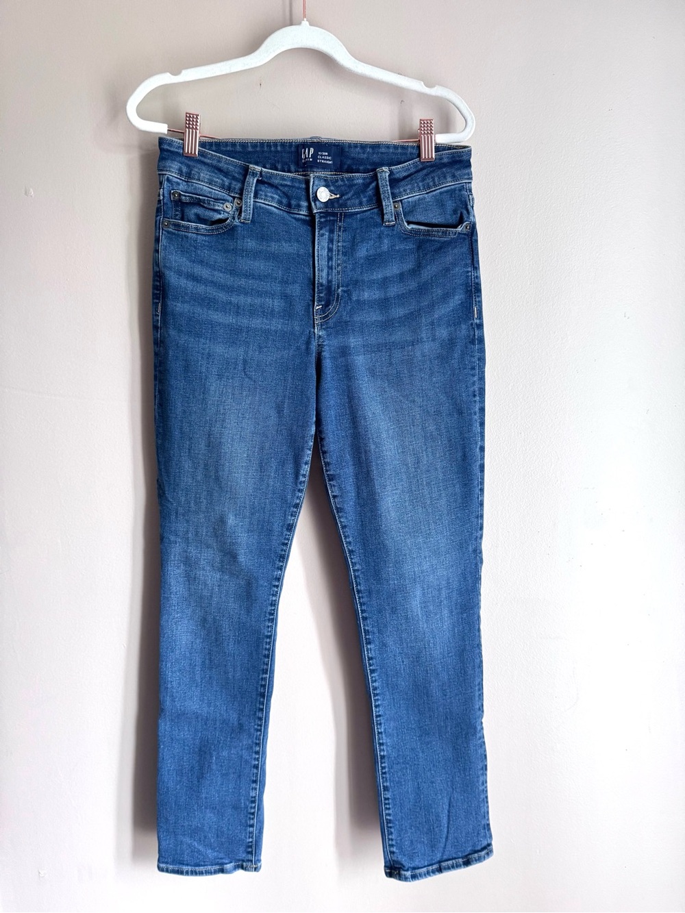 Gap Mid Rise Classic Straight Leg Dark Wash Jeans Stretch Size 10 30 - Picture 2 of 9